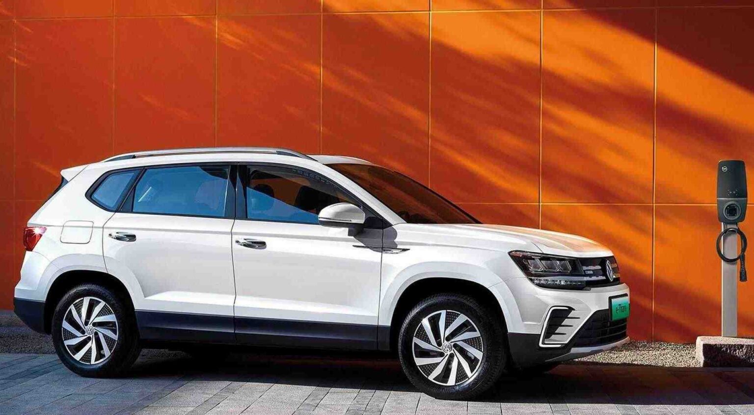 Volkswagen e tharu