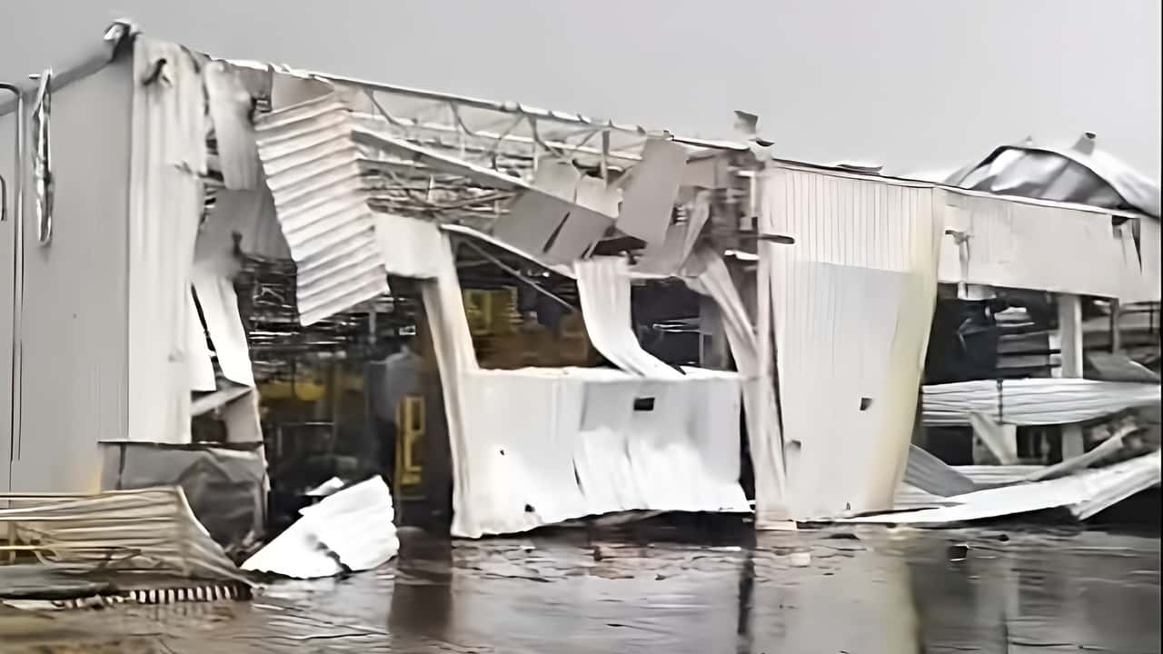 Temporal destelha e causa destruição em fábrica da Toyota no interior de São Paulo